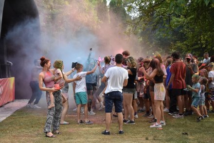 Holi Święto Kolorów